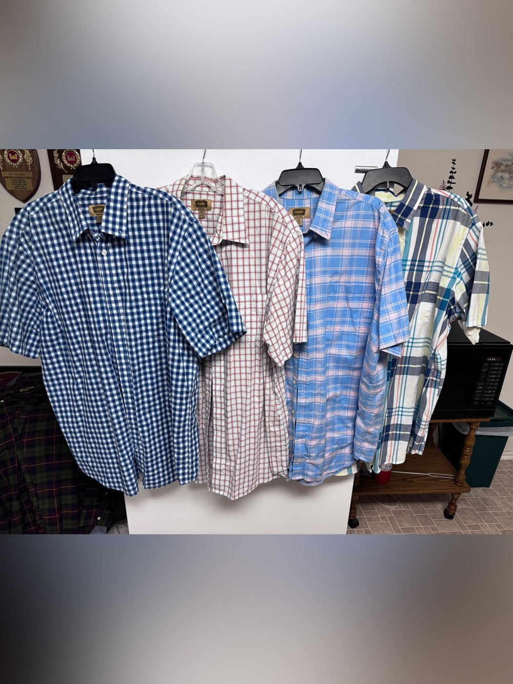 4 The Foundry Supply Co. Men's Blue Plaid Button-Up Shirt